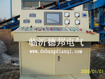 PLC、觸摸屏控制系統(tǒng)214